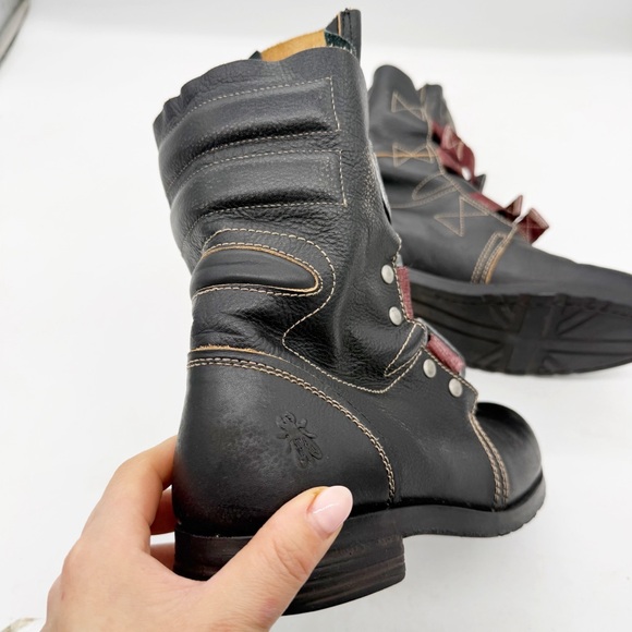 Fly London Stif Military Combat Boots Size 41 Black leather Padded Rustic Goth - Picture 11 of 14